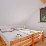 Pod Brzeźnikiem Willa *