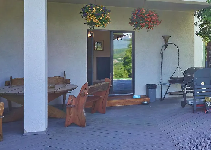 Pod Brzeznikiem Вилла